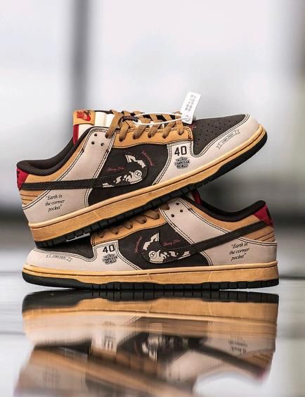 Stüssy × Nike Dunk Low "40th Anniversary"