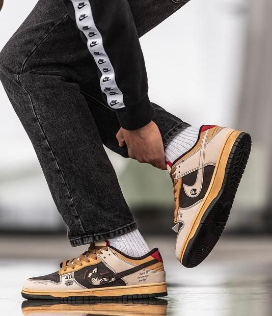 Stüssy × Nike Dunk Low "الذكرى الأربعون"