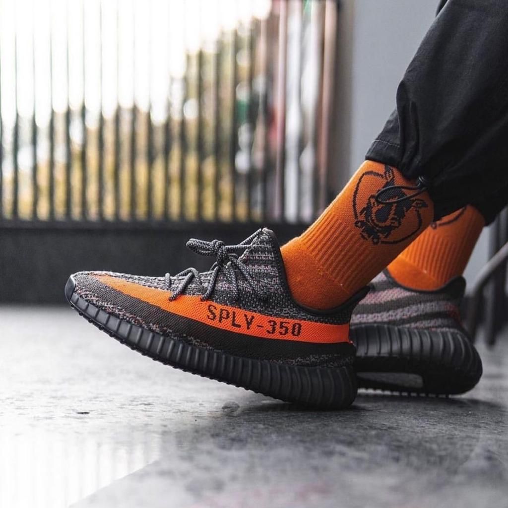 Yeezy 350 V2 Carbon Beluga