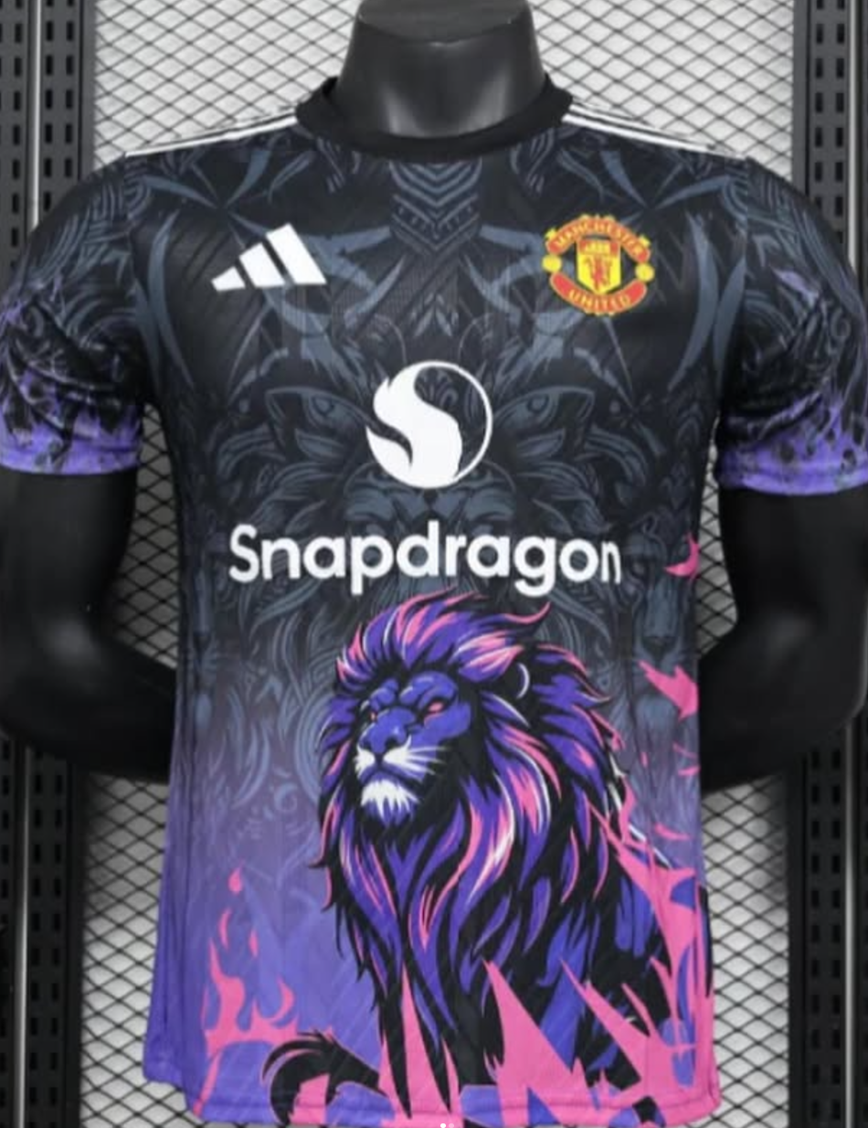 Man United Player version Lion jersey 2024/25