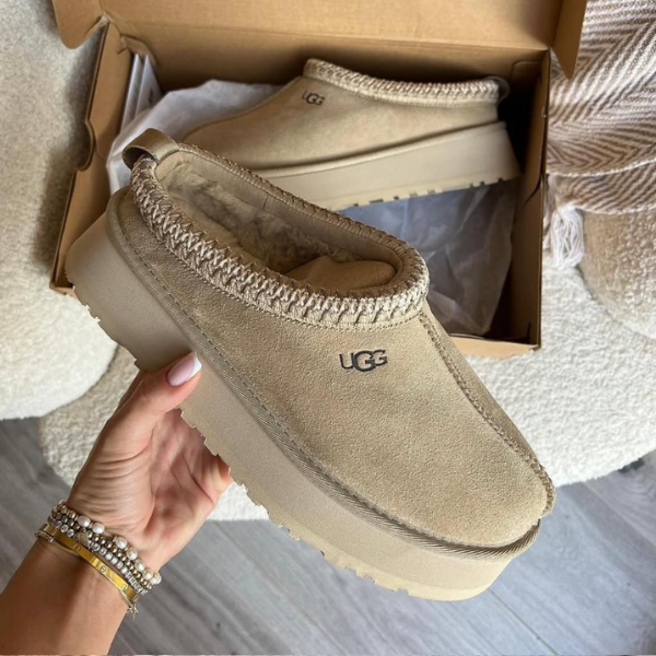 UGG Tazz Slipper Sand