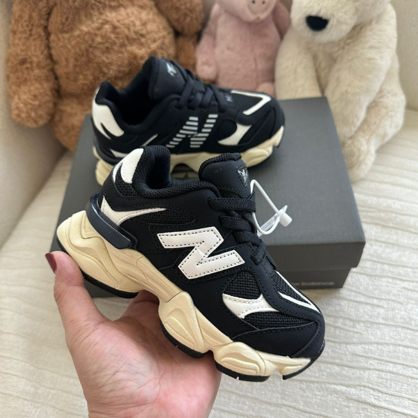 New balance 9060 Black baby