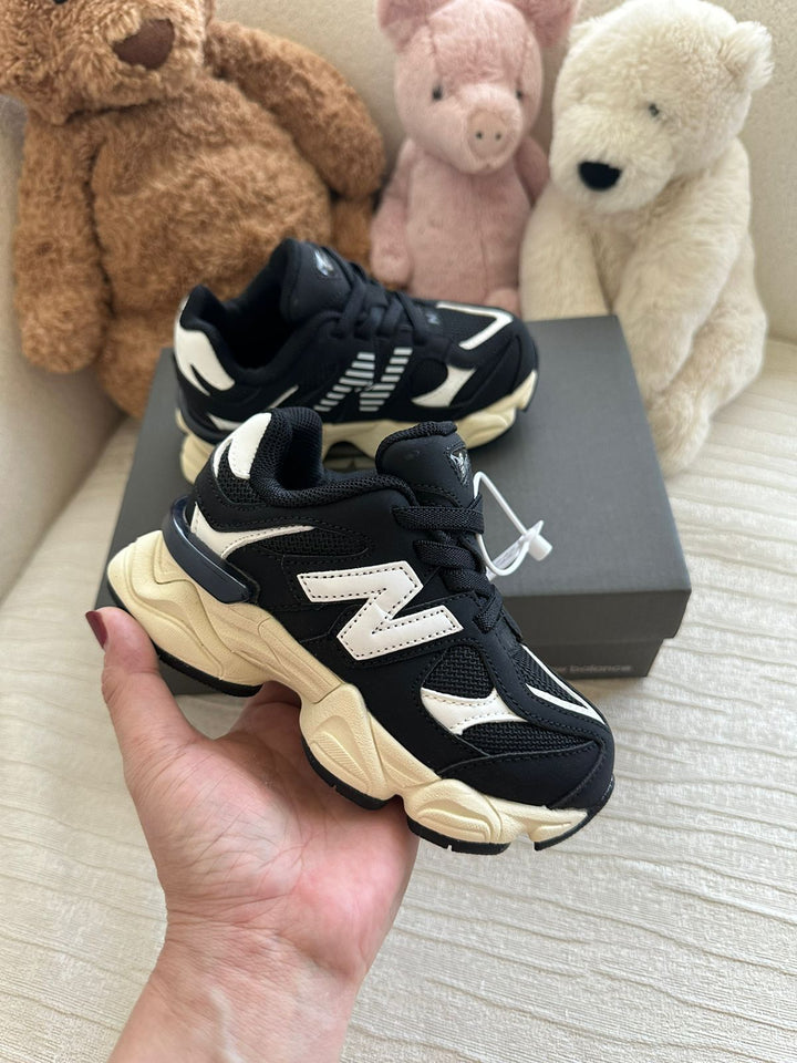 New balance 9060 Black baby