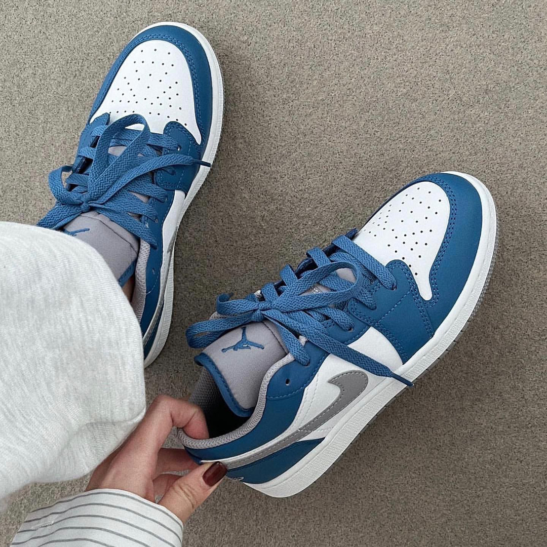 AIR JORDAN 1 LOW "TRUE BLUE"