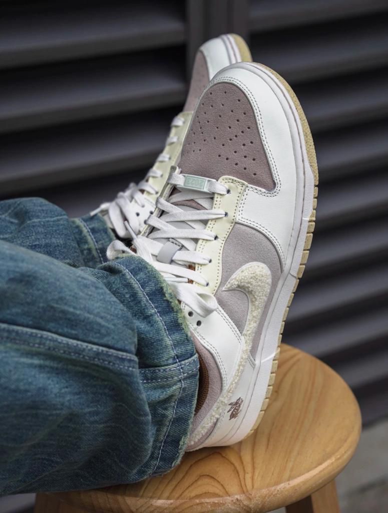 Nike Dunk low  Year of the Rabbit Fossil Stone