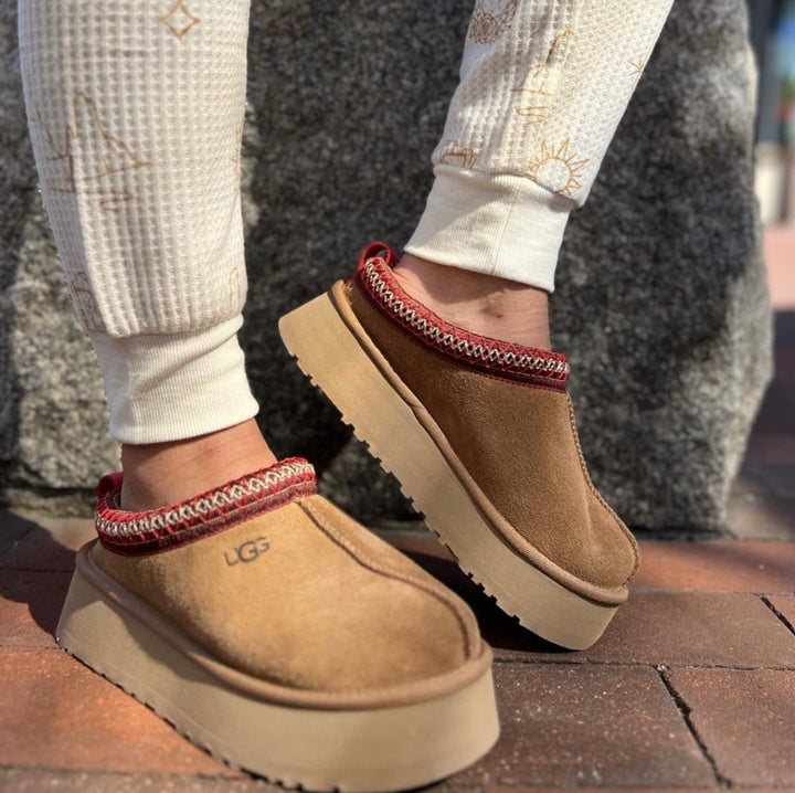 UGG Tazz Slipper Chestnut