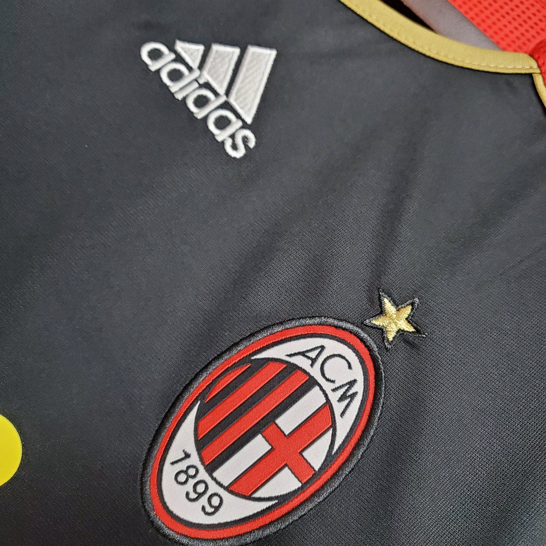 AC Milan HOME CLASSIC 2006/07 with KAKA 22 - uaessss