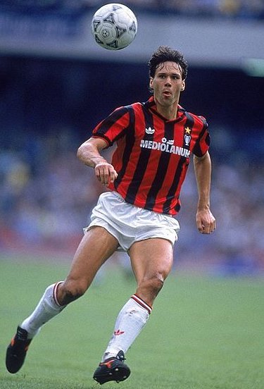 AC Milan HOME CLASSIC 89/90 with VAN BASTEN 9 - uaessss