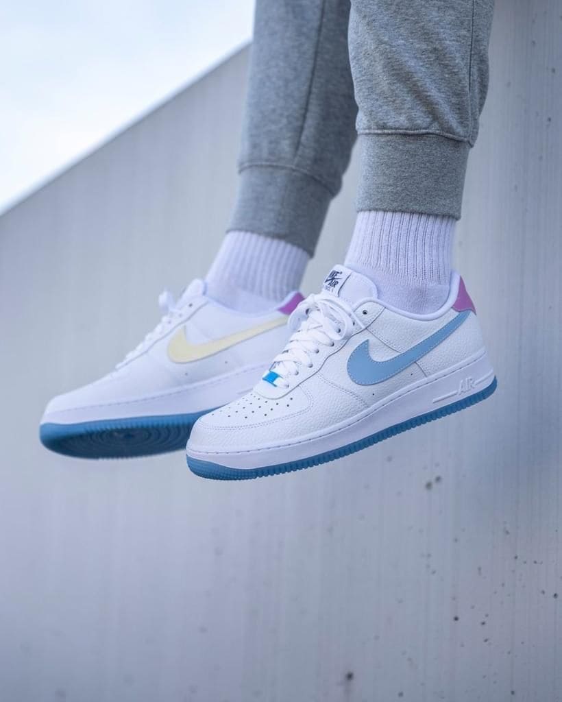 AIR FORCE 1 LOW LX "UV Reactive" - uaessss