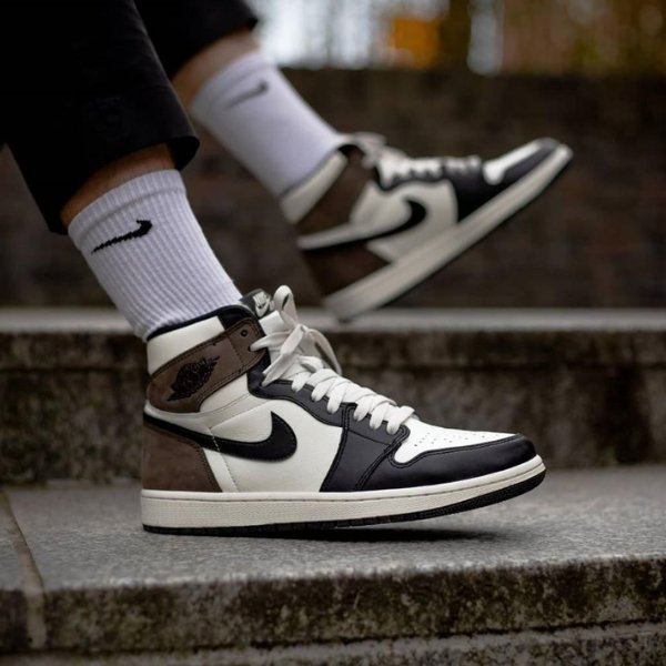 Air Jordan 1 Dark Mocha - uaessss