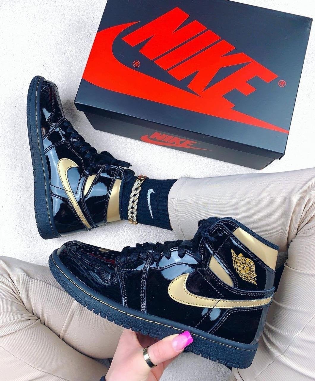 Air jordan 1 high black metallic gold - uaessss