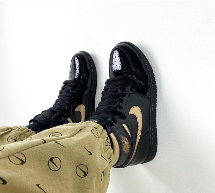 Air jordan 1 high black metallic gold - uaessss