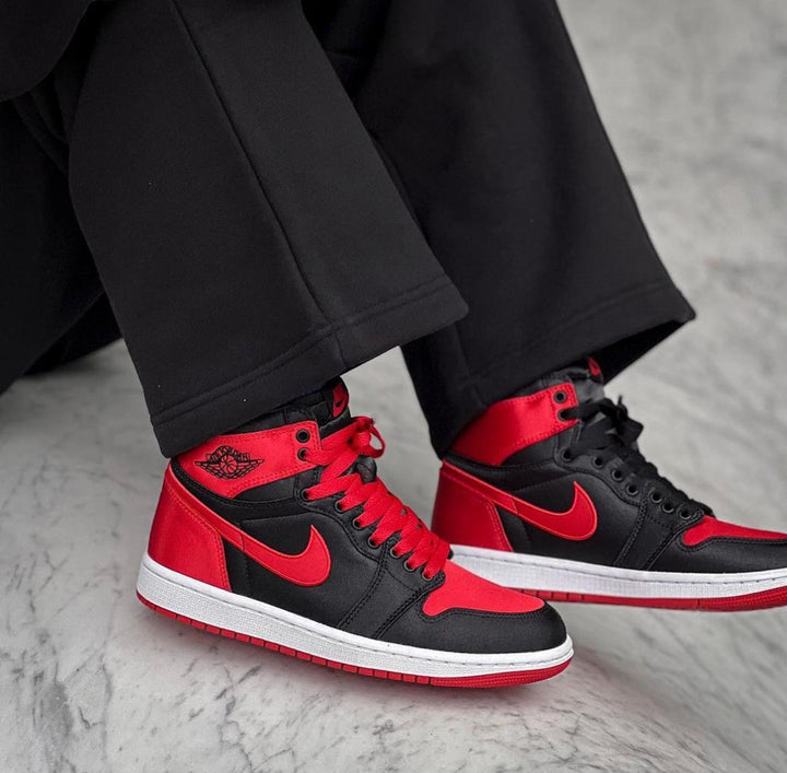 Air Jordan 1 High OG “Satin Bred” - uaessss