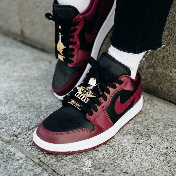 AIR JORDAN 1 LOW SE "Beetroot" - uaessss