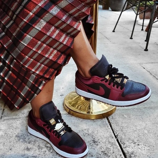 AIR JORDAN 1 LOW SE "Beetroot" - uaessss