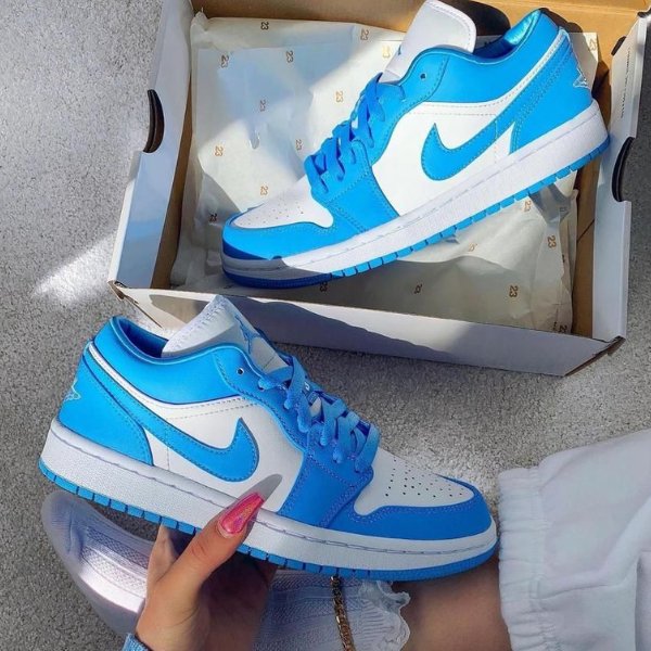 Air Jordan 1 Low “University Blue" - uaessss