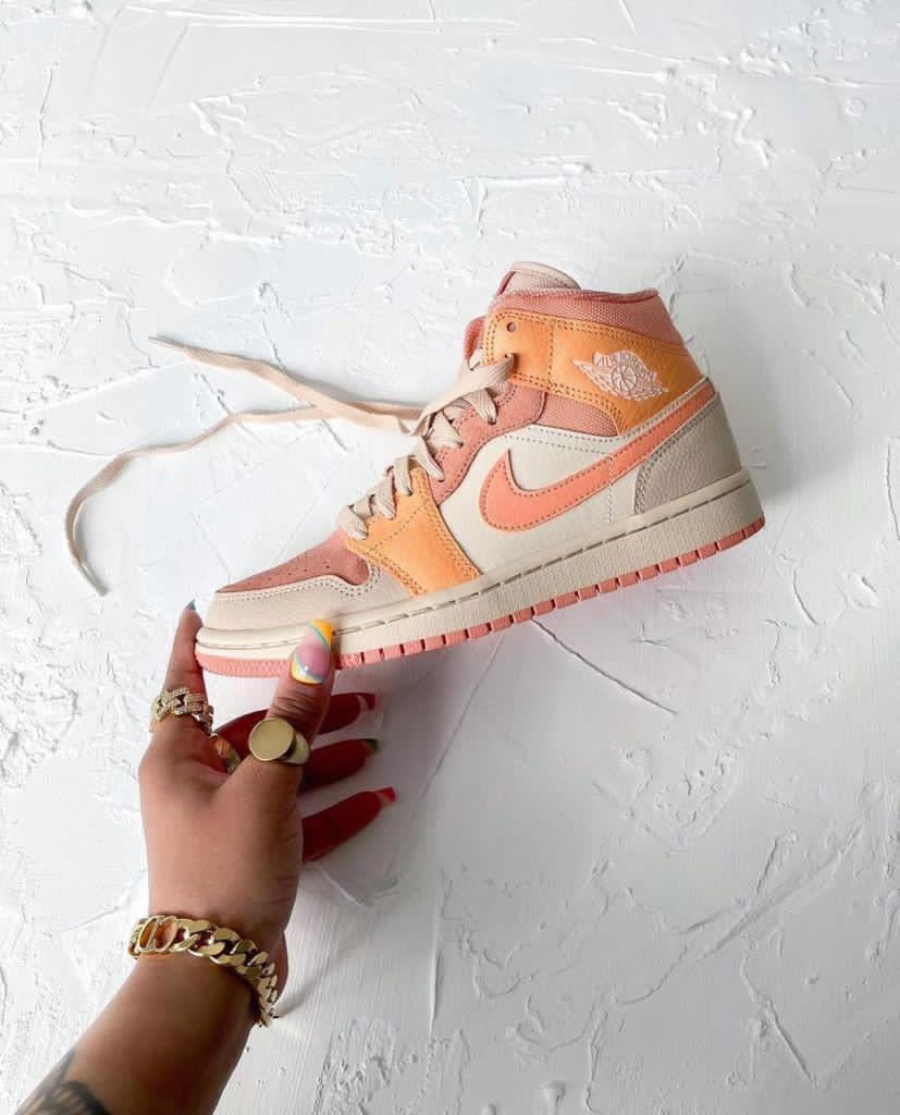 Air jordan 1 Mid Apricot Orange - uaessss