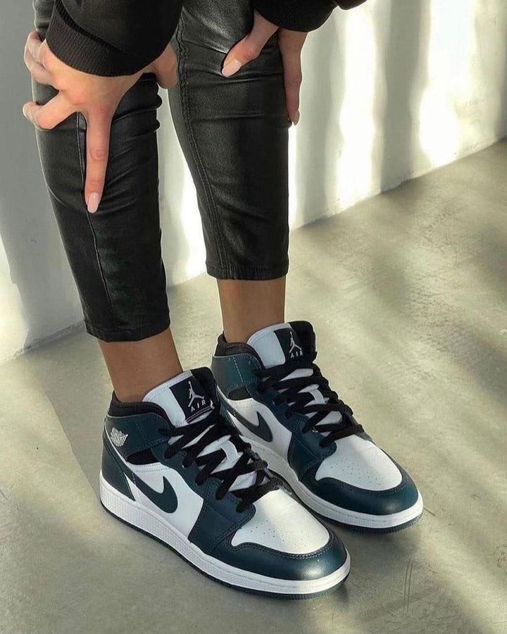 Air Jordan 1 Mid “Dark Teal” - uaessss