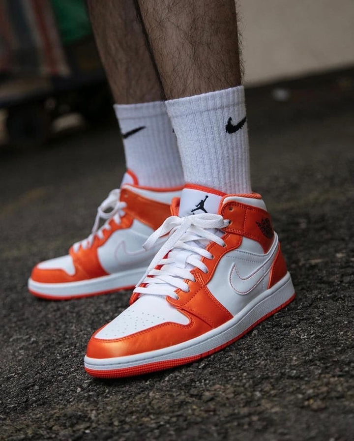 air jordan 1 Mid Electro Orange - uaessss