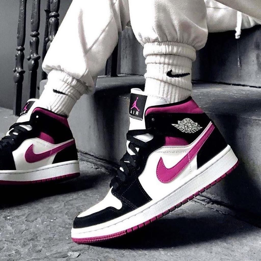 Air jordan 1 mid magenta - uaessss