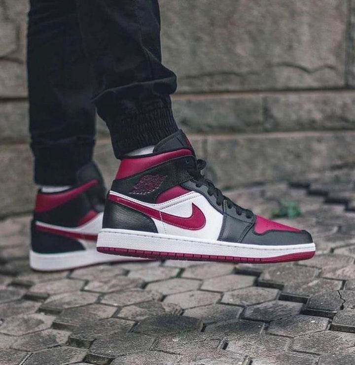 Air jordan 1 Mid Noble Red - uaessss