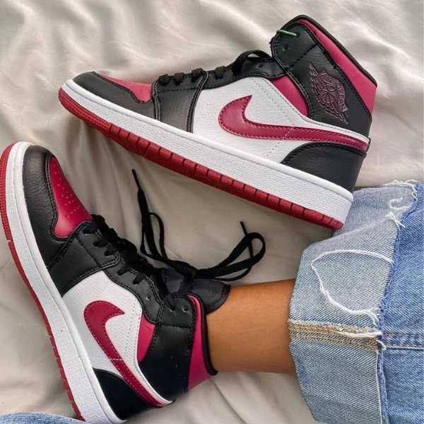 Air jordan 1 Mid Noble Red - uaessss