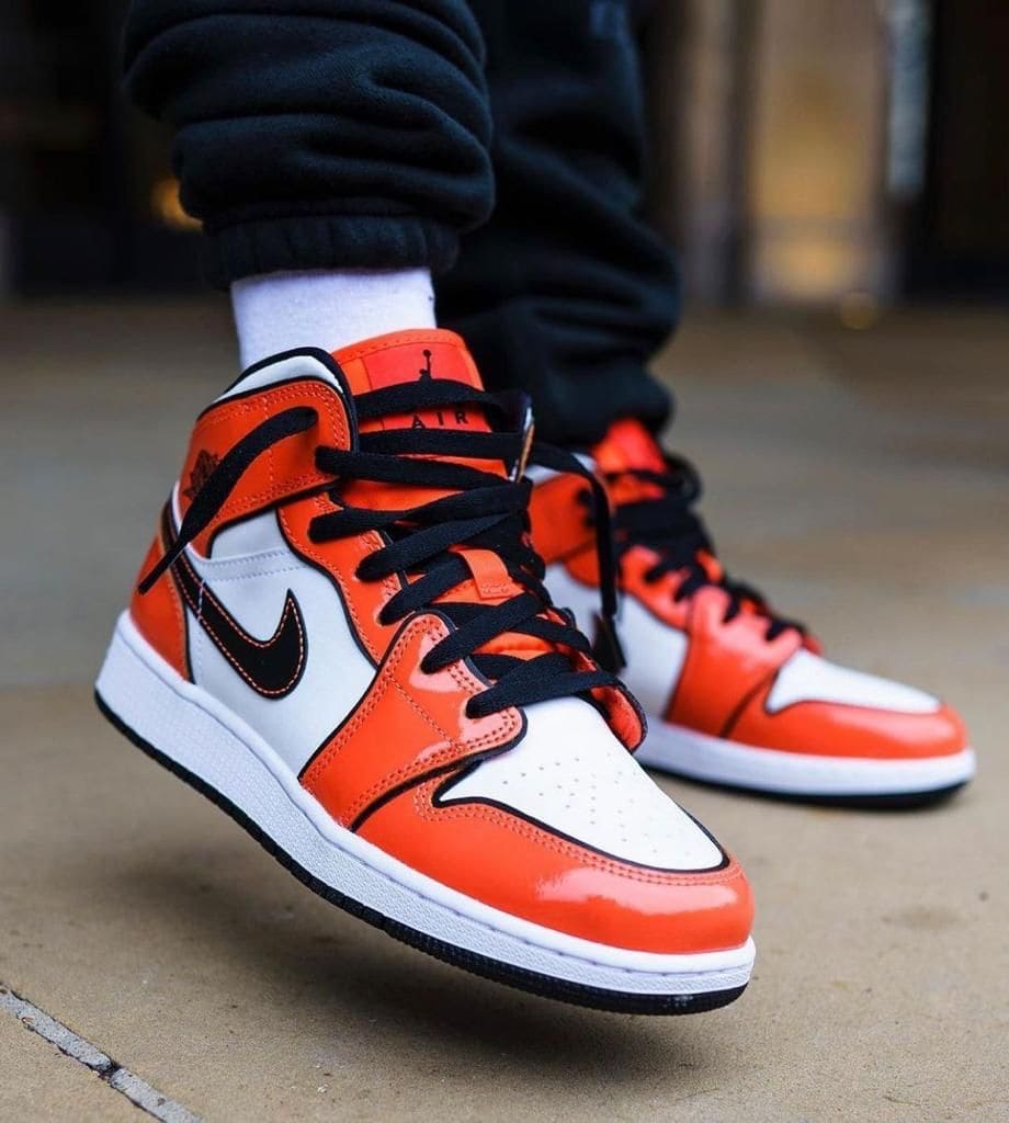 Air Jordan 1 Mid“Turf Orange - uaessss