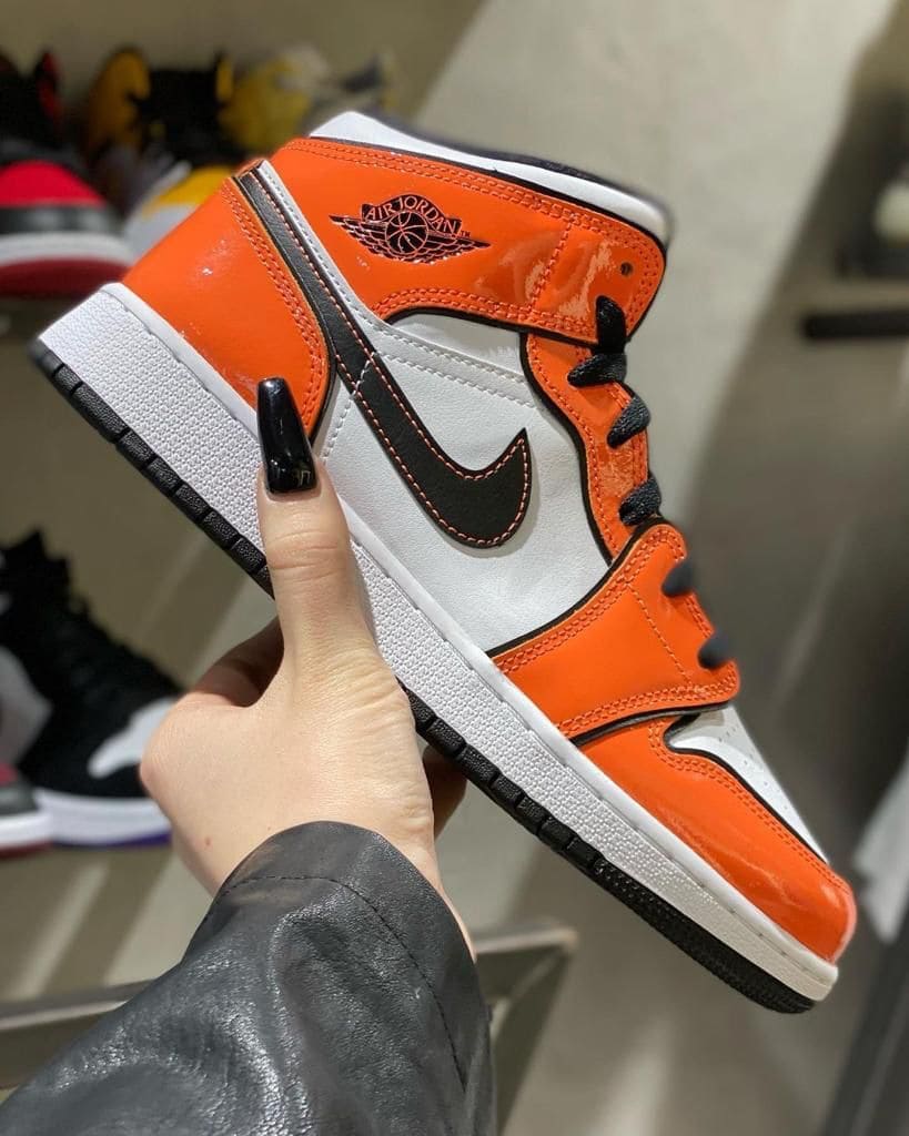 Air Jordan 1 Mid“Turf Orange - uaessss