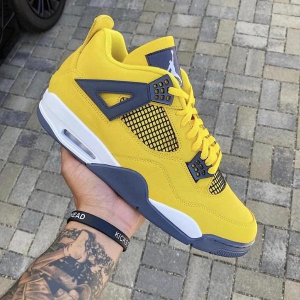 Air Jordan 4 “Lightning” - uaessss