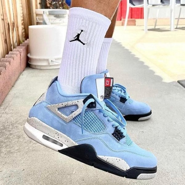 Air Jordan 4 “University Blue - uaessss