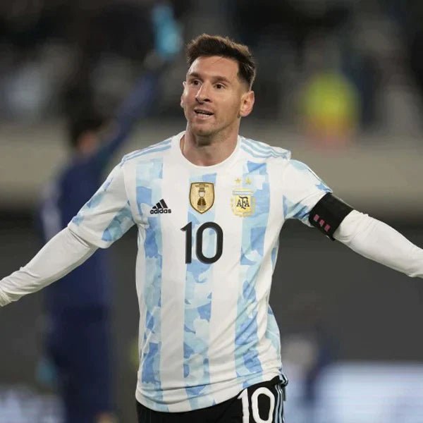 Argentina Copa America 2021 with Messi & Badge - uaessss