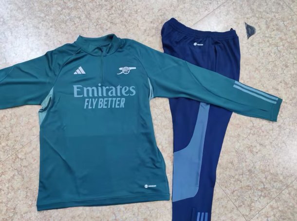 Arsenal Pre - Match green TRACKSUIT 2023/24 - uaessss