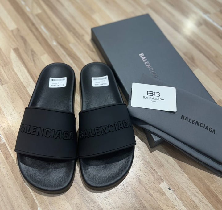 Balenciga Black Rubber Logo Embossed Flat Slides - uaessss