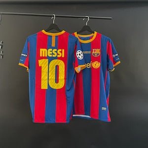 Barc_a Classic 2010/11 FINAL with Messi 10 & badges Jersey