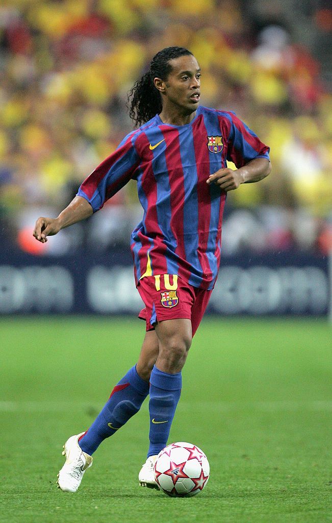 Barc_a classic Home final 2006 With Ronaldinho 10