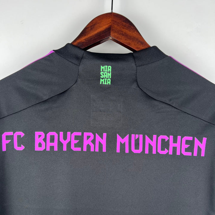 Bayern Munich away jersey 2023/24 - uaessss