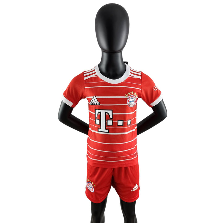 BAYERN MUNICH Kids Home Kit 2022/23 - uaessss