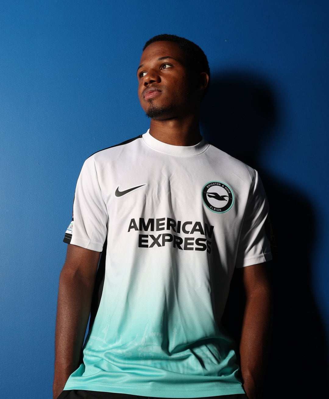 Brighton home JESREY 2023/24 - uaessss