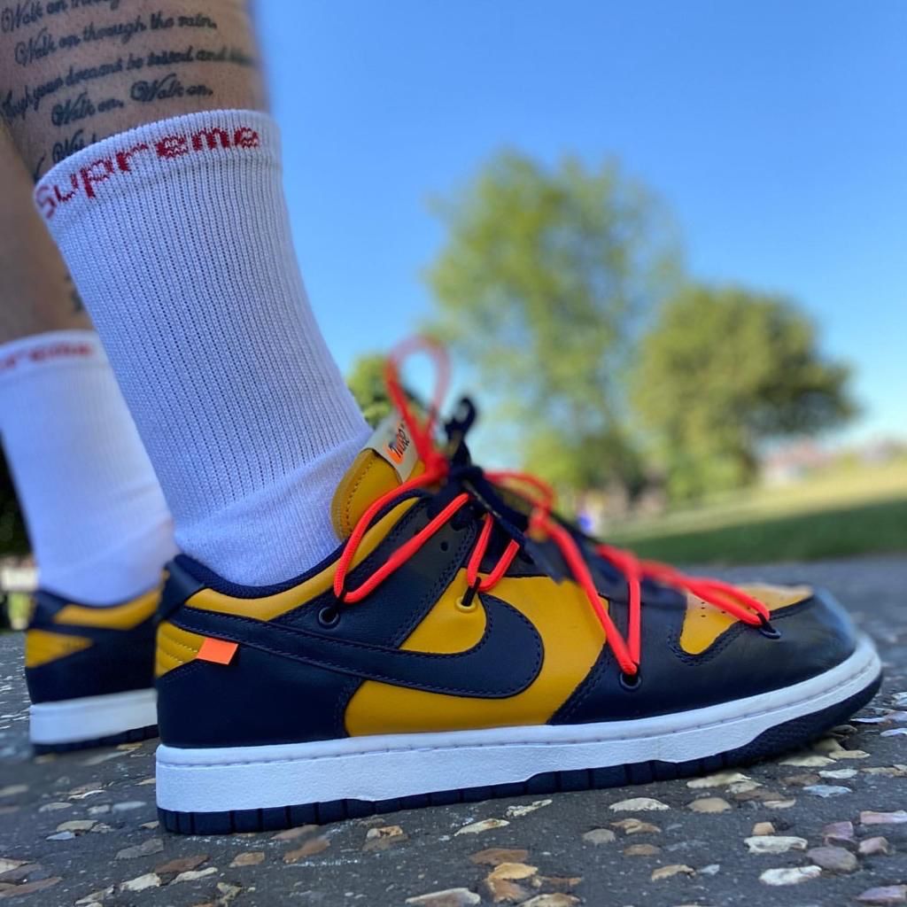 DUNK LOW "Off - White University Gold - uaessss