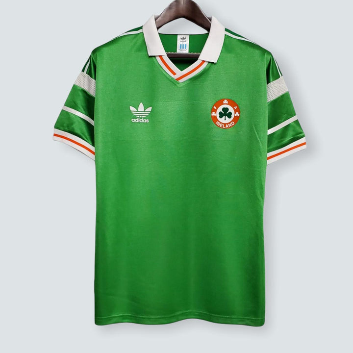 Ireland Classic home kit 1988 - uaessss