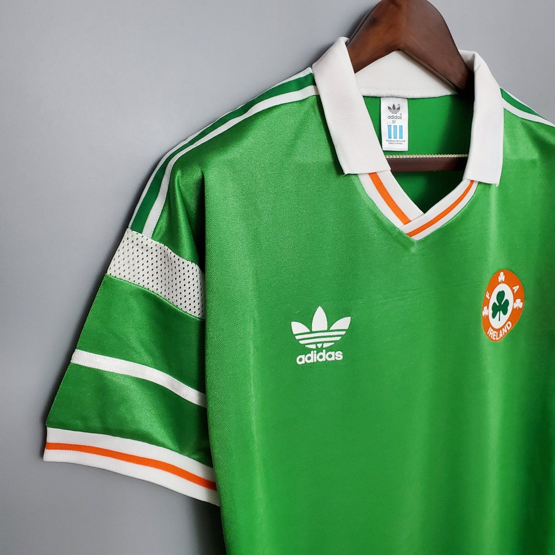 Ireland Classic home kit 1988 - uaessss