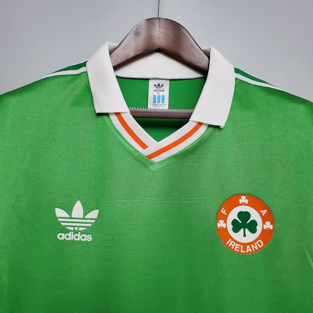 Ireland Classic home kit 1988 - uaessss