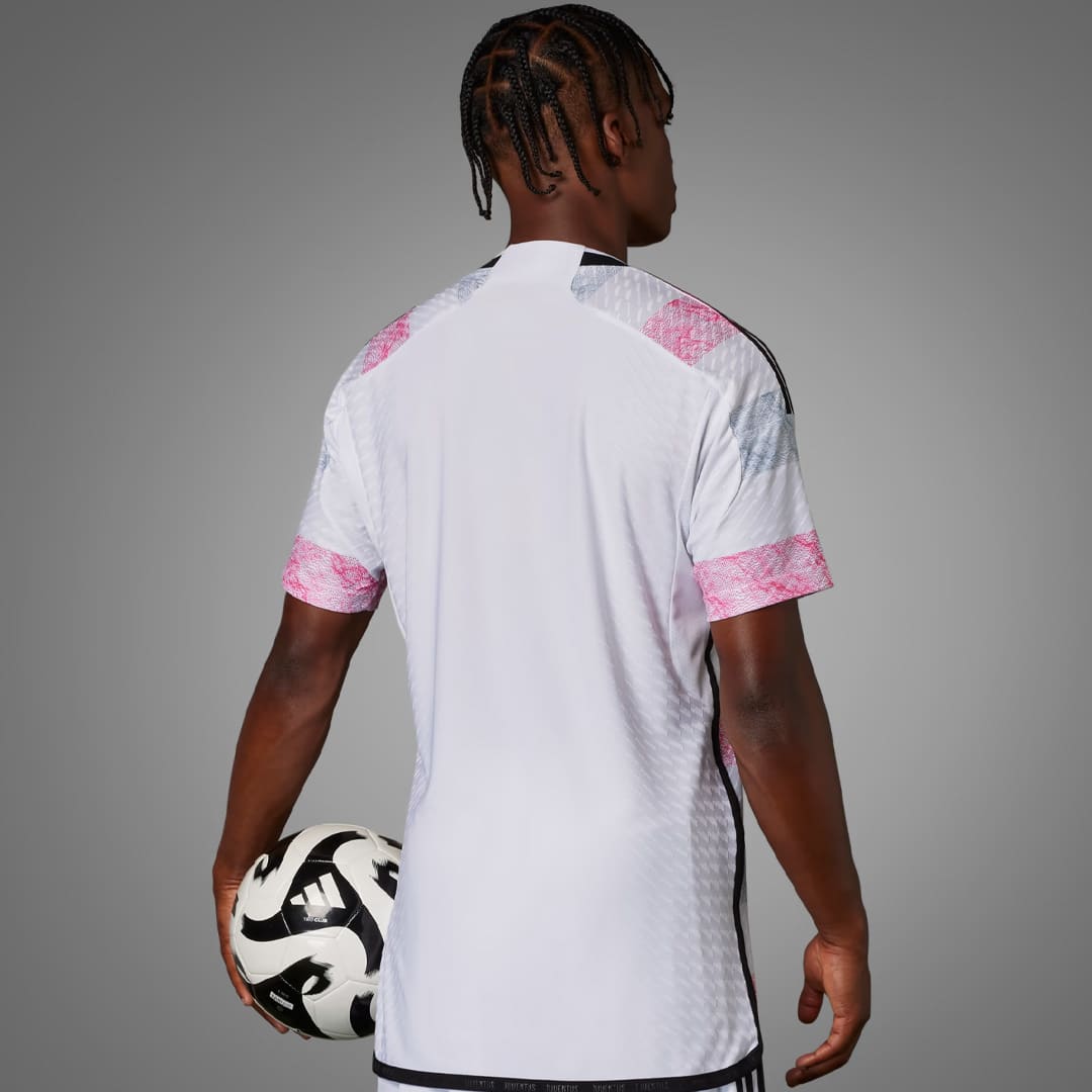 Juventus AWAY PLAYER VERSION JERSEY 2023/24 - uaessss