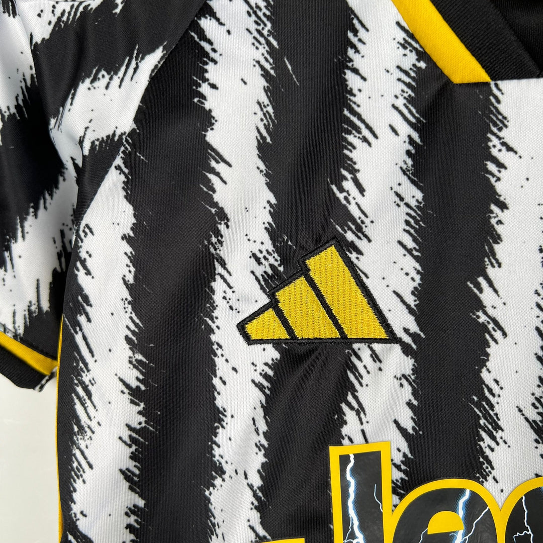 JUVENTUS HOME kit kids 2023/24 - uaessss