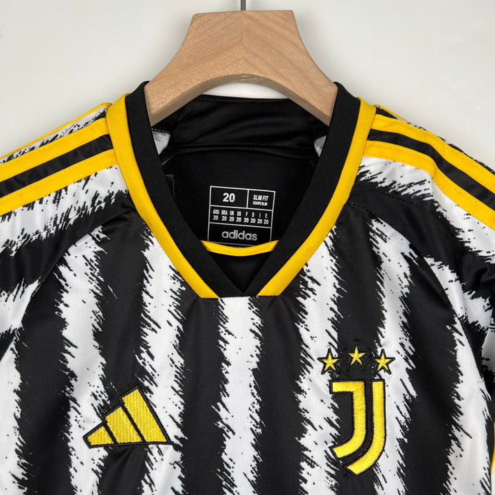 JUVENTUS HOME kit kids 2023/24 - uaessss