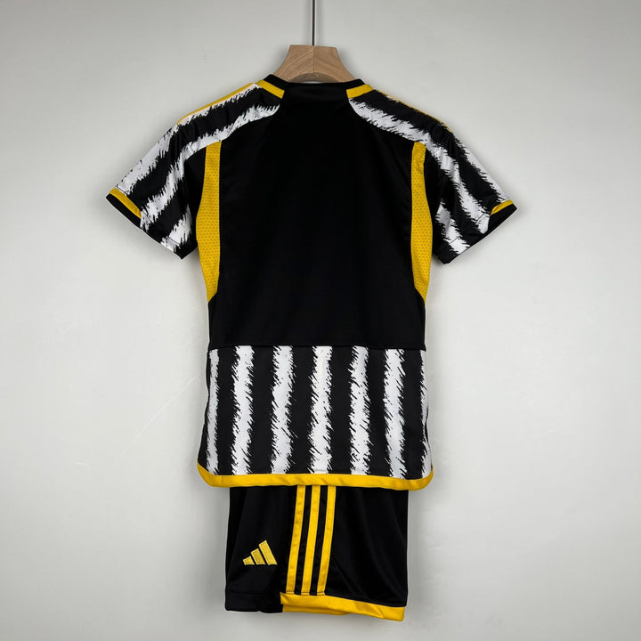 JUVENTUS HOME kit kids 2023/24 - uaessss