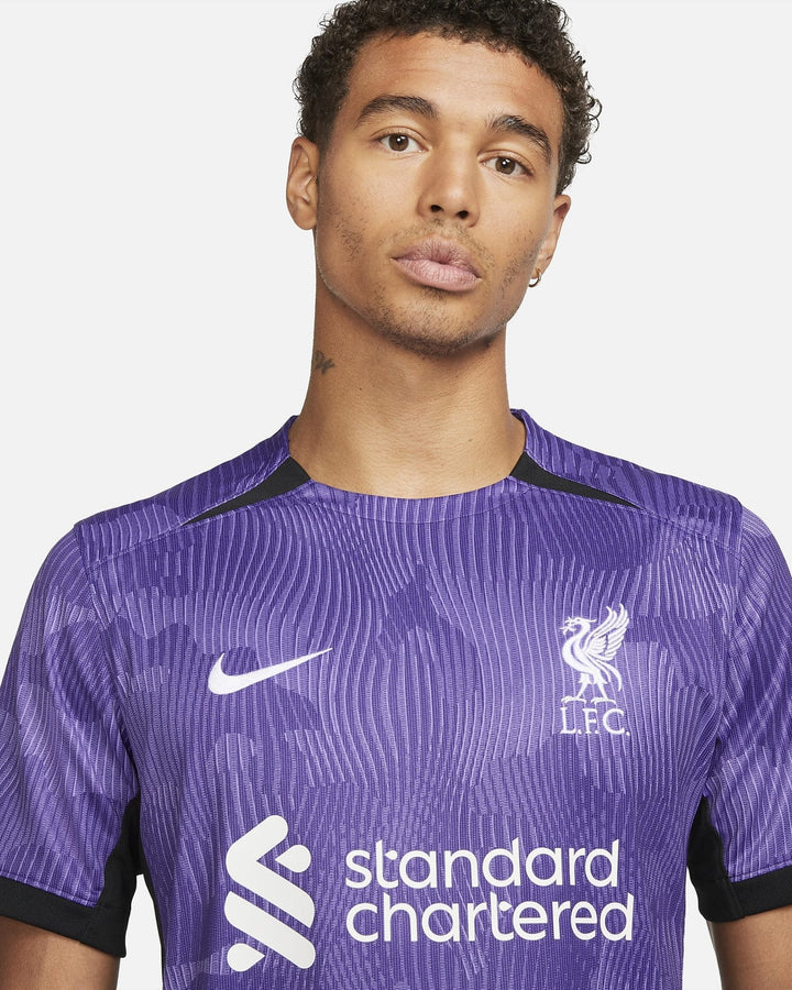 ليفربول X ليبرون YNWA ÉDITION LIMITÉE JERSEY 23/24