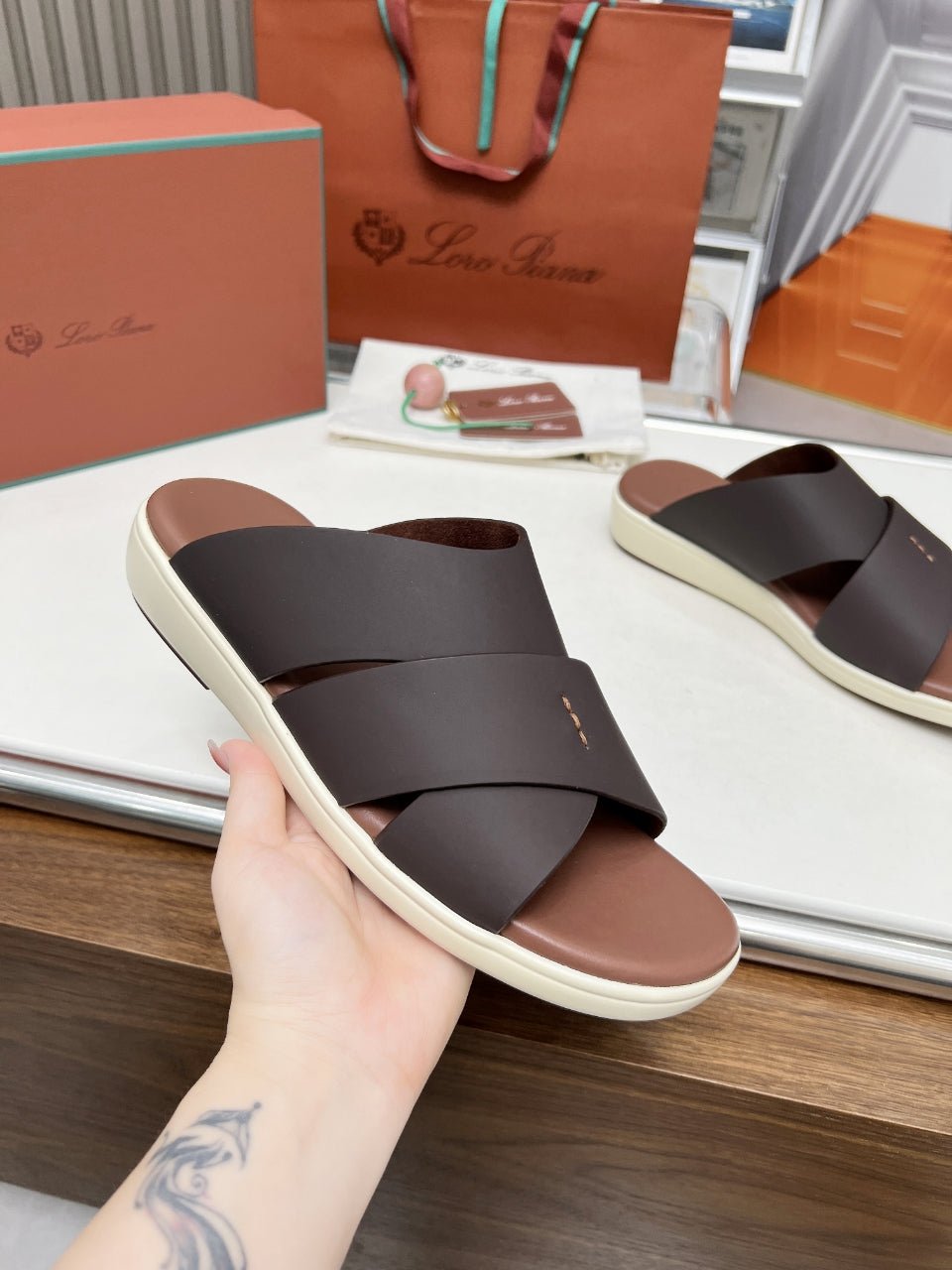 Lo_ro Pia_na Sandals 5 Colour - uaessss