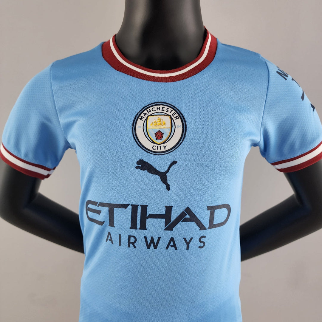 Man city Kids Home Kit 2022/23 - uaessss