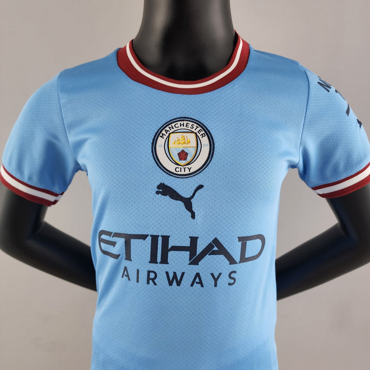 Man city Kids Home Kit 2022/23 - uaessss